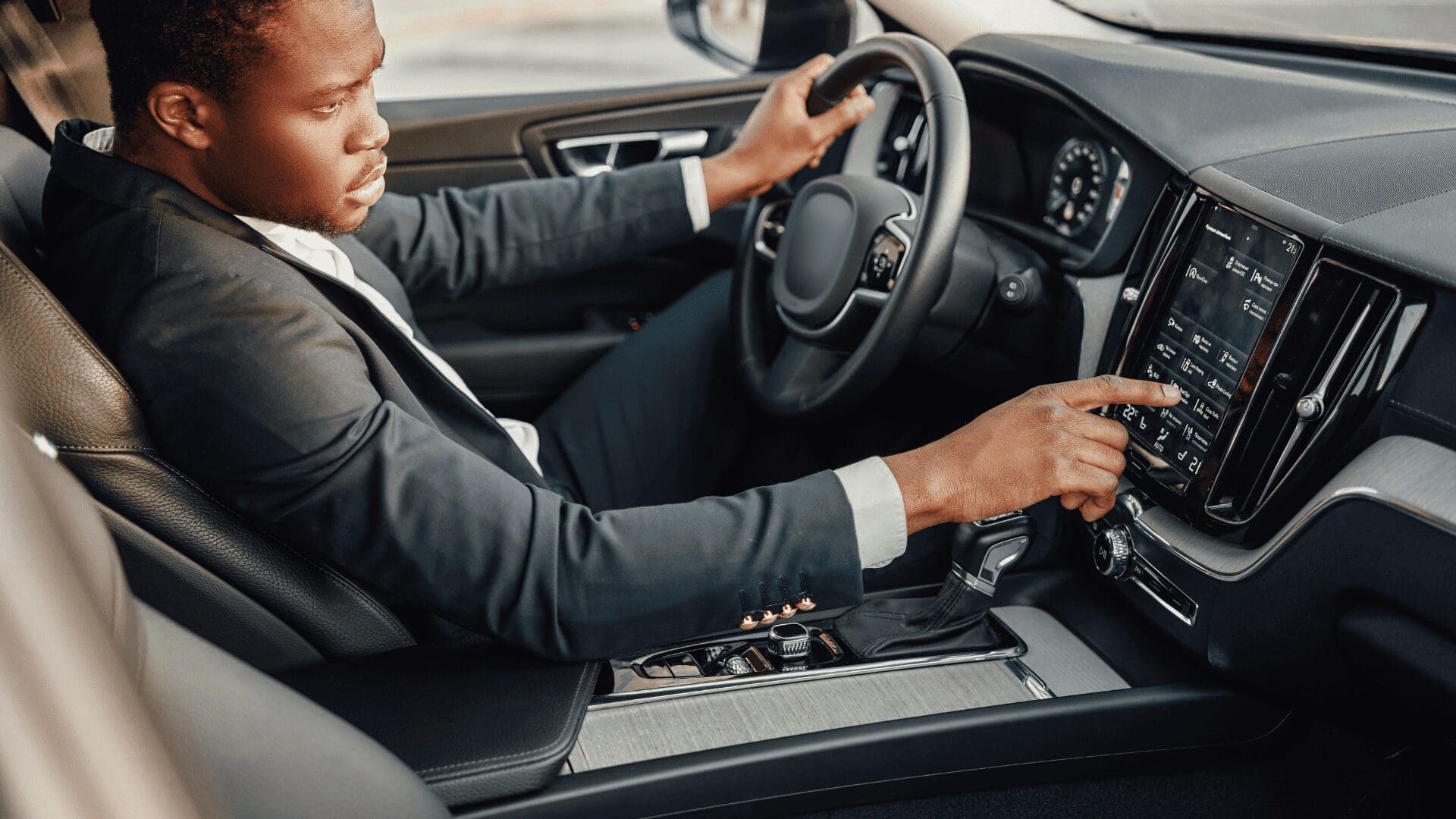 Local airport shuttle service in Chicagoland, Professional chauffeur at the wheel, Airport Shuttle Service, from Stop & Go Limo Airport Shuttle Service.